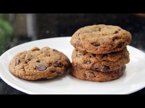 VIDEO : ultimate chocolate chip cookie - subway recreate - recipe by zatayayummy - blogs/blogs/recipes: http://thezonghan.com subscribe: http://www.youtube.com/zatayayummy facebook:http://www.facebook.com/ ...