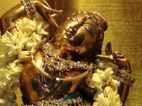 Devotional Carnatic Kannada Krithi on Sri Krishna - Pillangoviya...