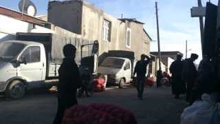 Видео Овощной рынок города Исфара от rahimjon hasanov, Центральная улица, Исфара, Таджикистан