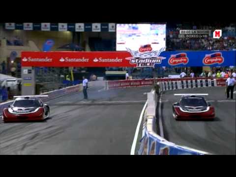 Carmen Jordá vs. Jacques Villeneuve - Stadium Race 2011 (Madrid)