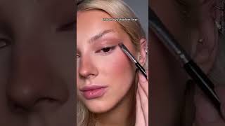 S Vogue Makeup Is Wowzie