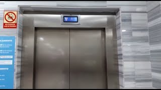 2 Aufzüge Thyssenkrupp Centro Comercial Las Arenas, Es-35010 Las Palmas De Gran Canaria, Spanien
