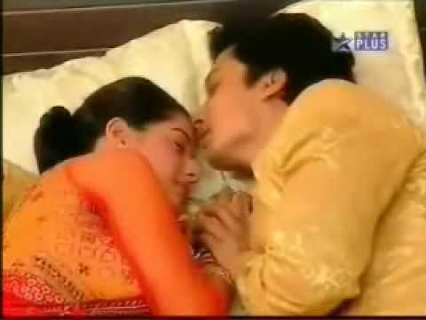 YuRa Doorie na rahe koi aaj itne kareeb aao