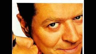 Watch Robert Palmer You Blow Me Away video