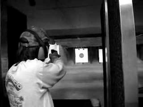 Guy shoots himself with a Glock 18 17 Converted