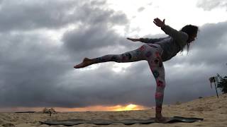 Sunrise Yoga Flow - 40 Minutes Beginner Yoga