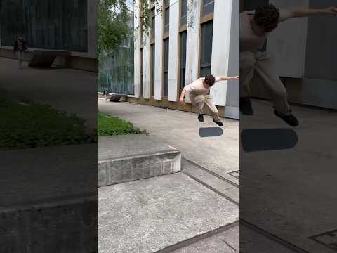 Can you switch flip this high on flat? Nope. #skateboarding #pizzaskateboards
