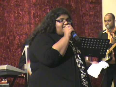 Woh Chali (Bombay Vikings) sung by Minuri Wijesekara