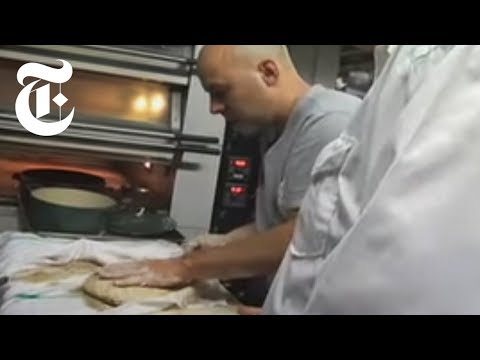 VIDEO : no knead bread | bread recipe | the new york times - mark bittman, a.k.a. the minimalist, and jim lahey, the owner of sullivan street bakery, share amark bittman, a.k.a. the minimalist, and jim lahey, the owner of sullivan street  ...