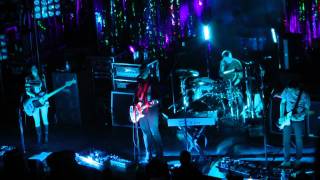 Watch Smashing Pumpkins Oceania video