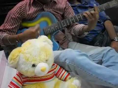 Dekhon tujhe toh pyar aaye