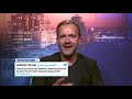 Should goalkeepers courtesy dive? How much soccer does Sid Lowe watch? | Extra Time