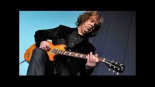 Watch Gary Moore Memory Pain video