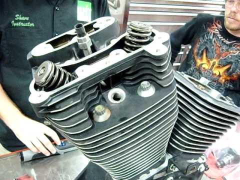 How to install cylinder head on a Harley v-twin S&S Revtech EVO - YouTube