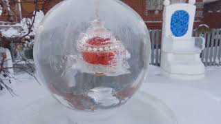 Пенсионер Выстроил Ледяной Городок Своими Руками#Своимируками #Ледяной #Зима#Новогодняяиллюминация
