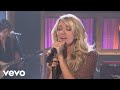 Carrie Underwood - Mama's Song (Walmart Soundcheck 2009)
