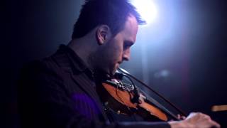 Watch Bellowhead Roll The Woodpile Down video