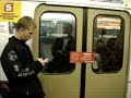Video Как в вагоне метро проехать без давки....