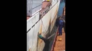 Accidente Personal Con Escalera Y Barco