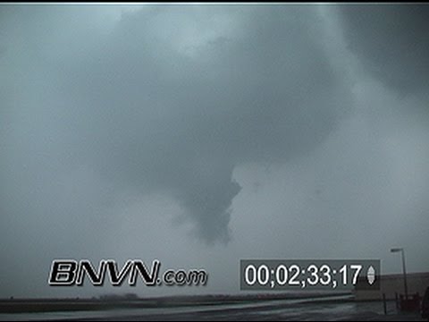 5/10/1999 Lightning and storm video