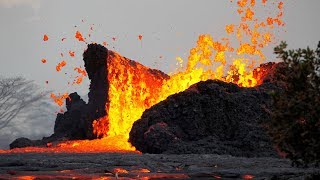 Scenes from the Volcanic Eruption in Hawaii: Lava, Ash and Toxic Fumes Scenes from the Volcanic Eruption in Hawaii: Lava, Ash and Toxic Fumes