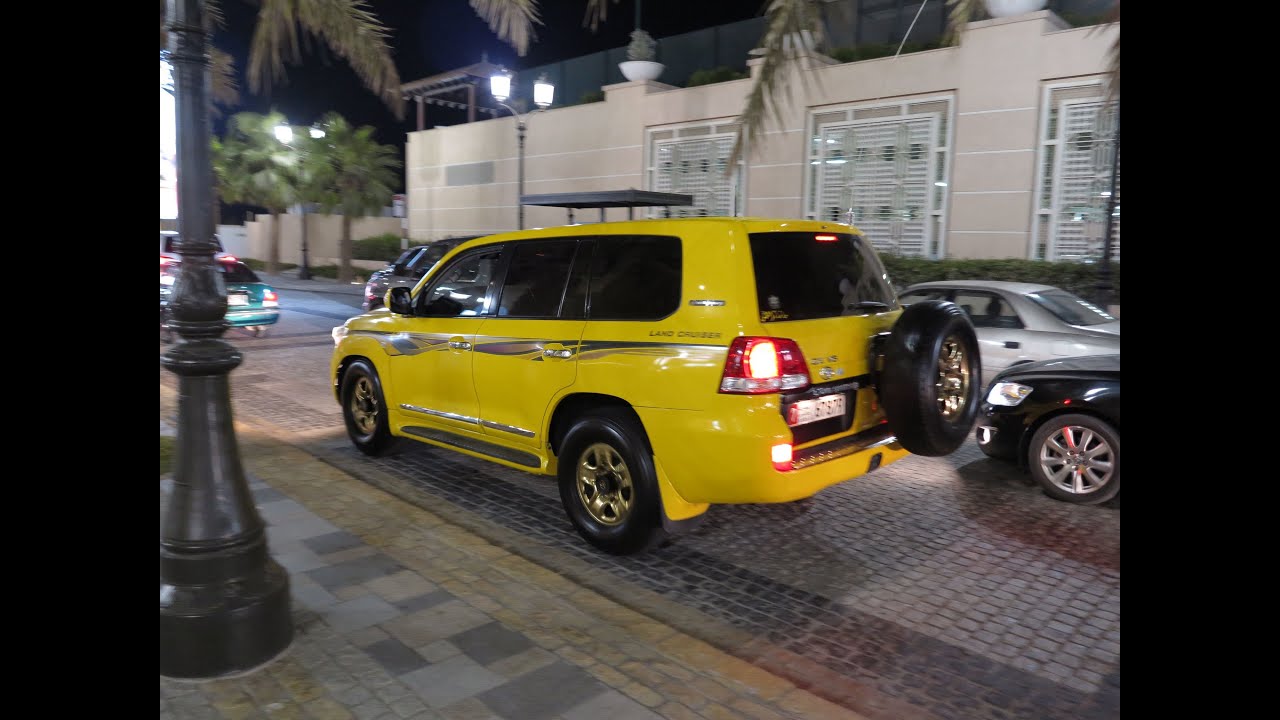 Yellow  Gold Toyota Land Cruiser Gx V6 - Dubai Marina