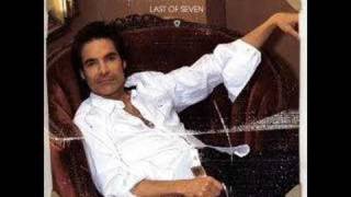 Watch Pat Monahan Great Escape video