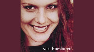Watch Kari Rueslatten Happy Amused video