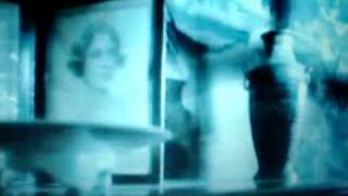 Watch Cocteau Twins Strange Fruit video