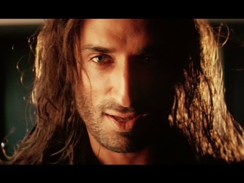 Rahul Dev bashes up the ACP - Meri Jung One Man Army