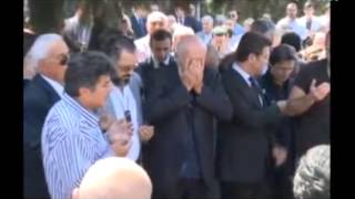 Ali Şen'den Torununun cenaze namazında imama fırça! 'Masalı kes!'