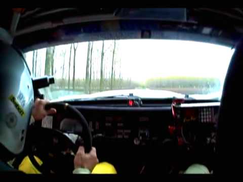  in modified Mitsubishi Pajero avoid a certain crash on Hungarian rally 