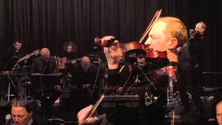 Watch Les Italiens Twist Manouche video