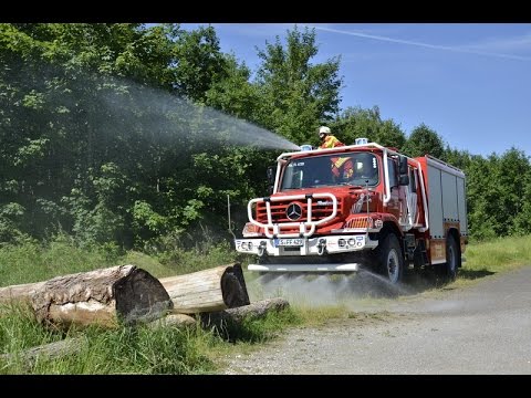S-TLF auf Mercedes Zetros - YouTube