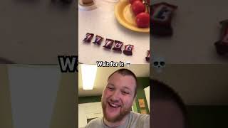 Snickers In Paris