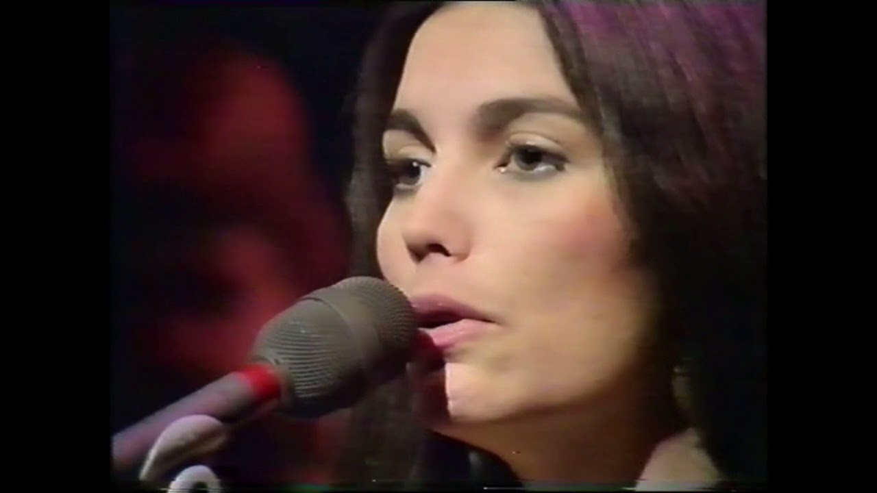 Emmylou Harris - Tennessee Rose with Hot Band live