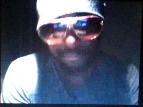 Will.i.Am VS Perez Hilton
