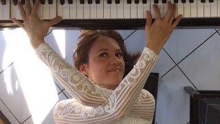 "Grace Kelly" (Mika) - Piano Acrobatics version!