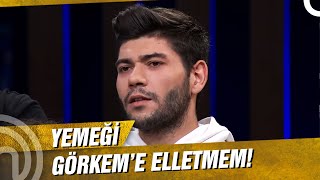 Hasan - Görkem Gerginliği Stüdyoda Devam Etti Masterchef Türkiye 131. Bölüm