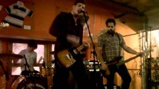 Watch Queens Club An Apparition video