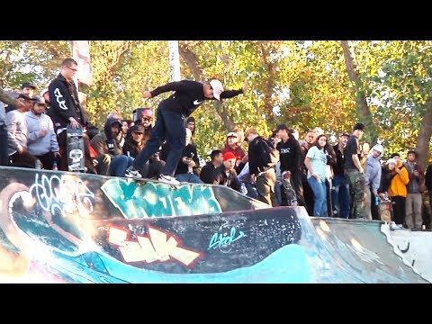 Ethernal Skate Films / AM Getting Paid 2017 X Vans Best Trick Contest @ P45 DIY skatepark