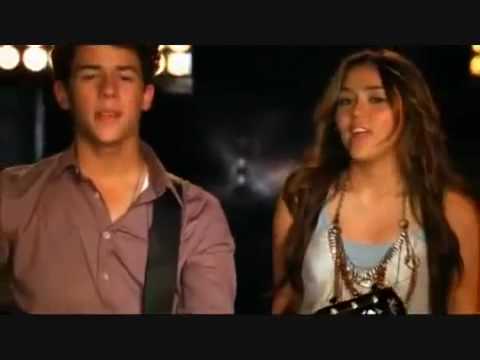 NUEVO VIDEO DE JONAS BROTHERS MILEY CYRUS SELENA GOMEZ Y DEMI LOVATO