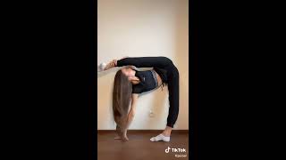 Flexibility Challenge - Over Split