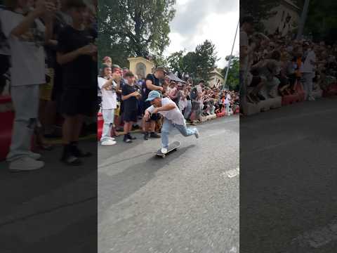@dannyleon top to bottom follow cam by @maximhabanec at Red Bull Steep Street