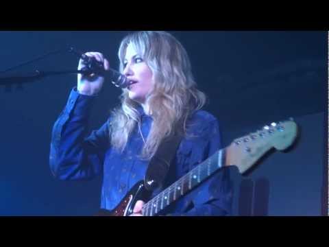 Ladyhawke - Sunday Drive Ladyhawke - Sunday Drive