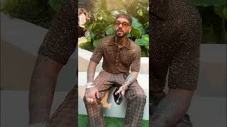 Anuel Y Karol G Casi Se Reencuentran En Paris