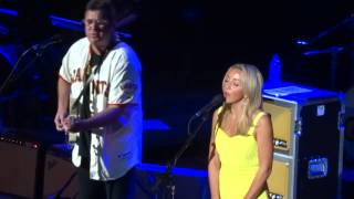 Ashley Monroe Ft. Vince Gill - Tryin' To Get Over You