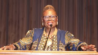 10 Minute Coffee Break w/Jeannine LaRue @LaRuelist Cafe