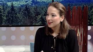 Moderation - TV Studio Interview