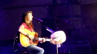 Watch Terri Clark I Want You To Smile video